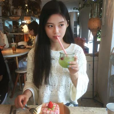 领证当天转身嫁给新娘叔叔
